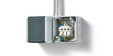 Doppelsteckdose mit Trennsteg bei Korn Elektroinstallation GmbH in Bindlach/Benk