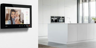 Gira Wohnungsstation bei Korn Elektroinstallation GmbH in Bindlach/Benk